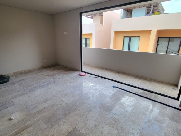 House for pre-sale in residential Xaman Ha in Playa del Carmen
