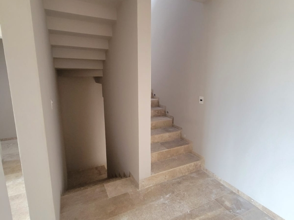 House for pre-sale in residential Xaman Ha in Playa del Carmen