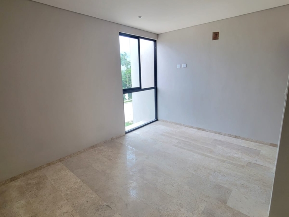 House for pre-sale in residential Xaman Ha in Playa del Carmen
