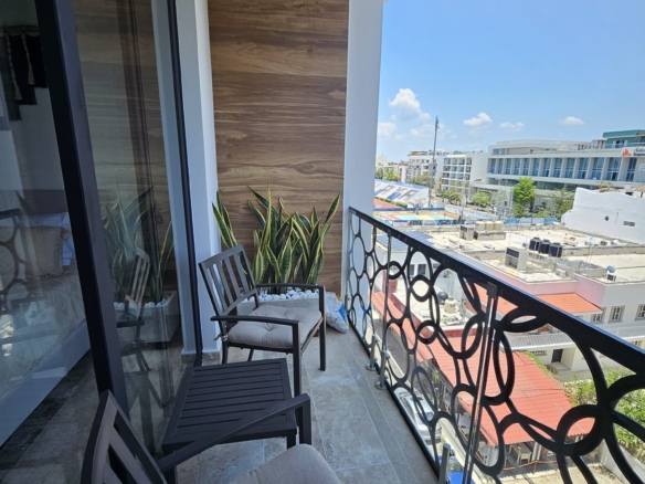 Beautiful new condo studio