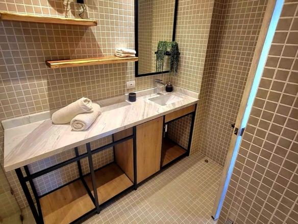 Ocean view apartment