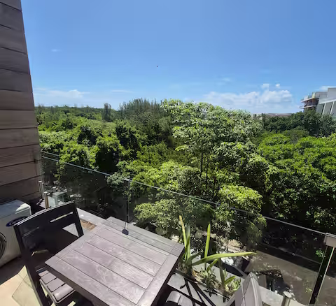Moderno; ubicación con vistas a la naturaleza