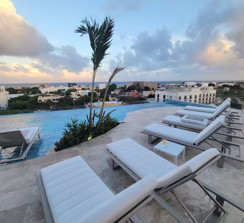 Casa Tangerina | Elegante condo de lujo en Playa