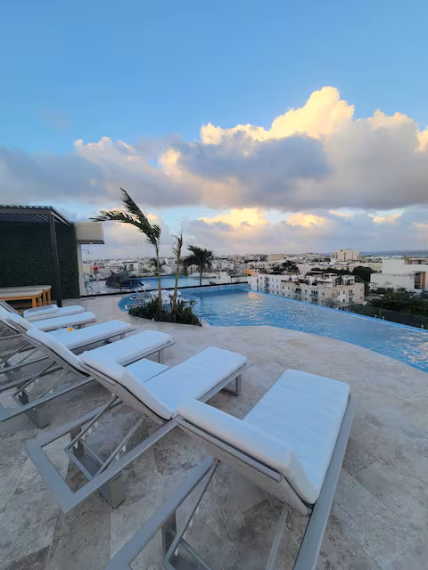 Paraíso en las alturas; atardecer+piscina privada